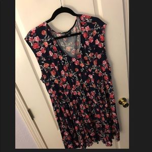 Size 3 Torrid floral print sleeveless dress